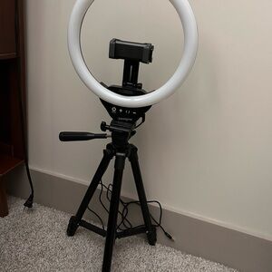 Sensyne LED Ring Light with Tripod
